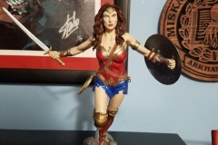 Wonder-Woman-Resin